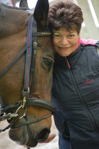 JACOB VIOLETTE COACH ÉQUESTRE BEES1 GALOP 9